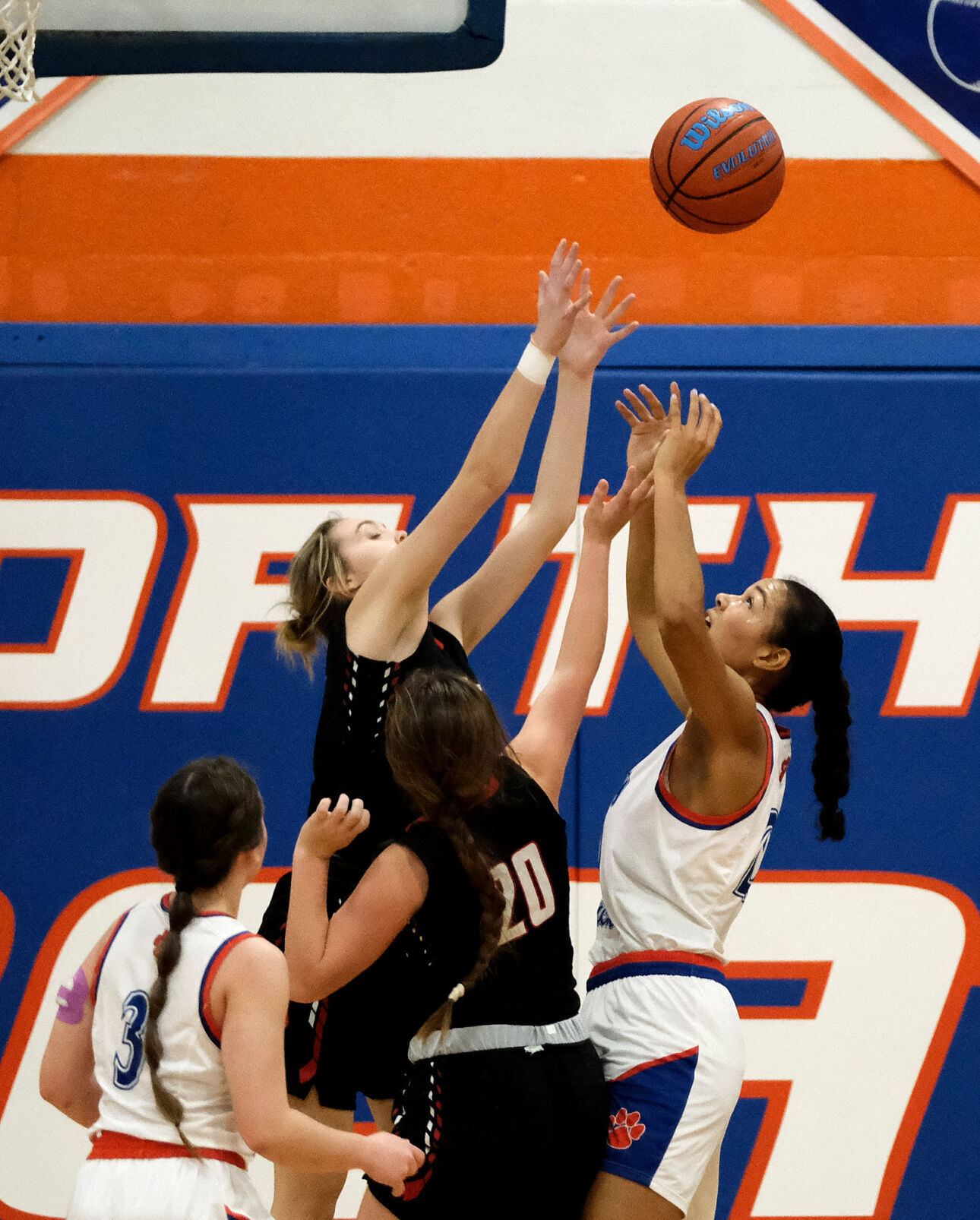 021522-spt-ihsa-chr-07.jpg